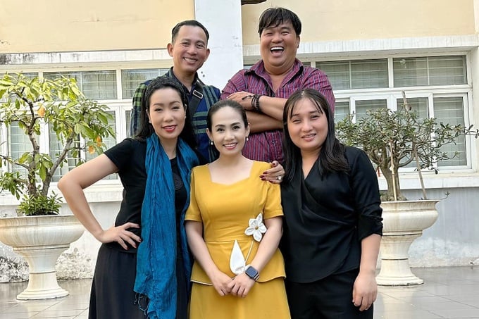 Diễn viên Hữu Tiến: &quot;Giờ Trấn Thành là số một, nhưng vài năm nữa sẽ khác&quot; - Ảnh 2.