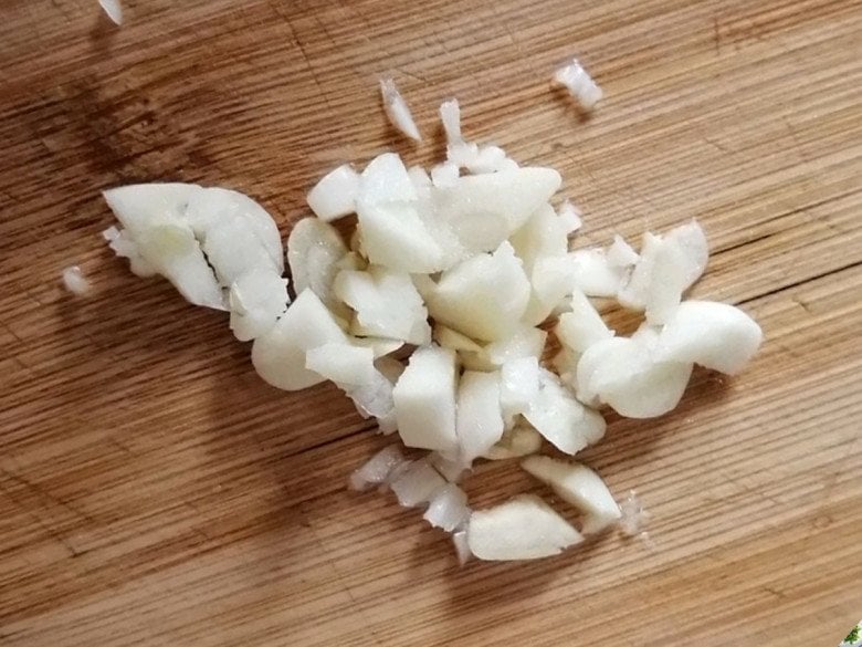 Xào rau muống nhớ kỹ “1 ngâm, 3 không” rau xanh mướt mườn mượt, giòn ngon không kém ngoài hàng - Ảnh 7.