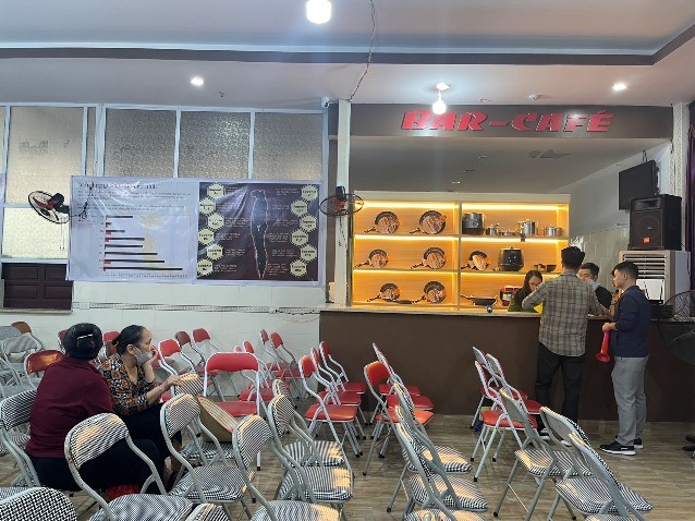 Tổ chức hội thảo để bán hàng kém chất lượng cho người cao tuổi - Ảnh 1.