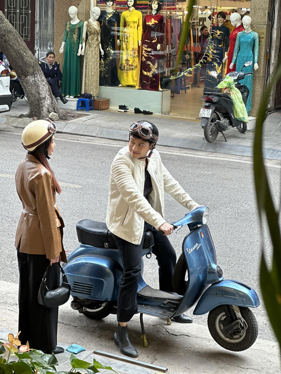 Khả Ngân: &quot;Nhận lời đóng phim để trải nghiệm đời sống hôn nhân&quot; - Ảnh 2.