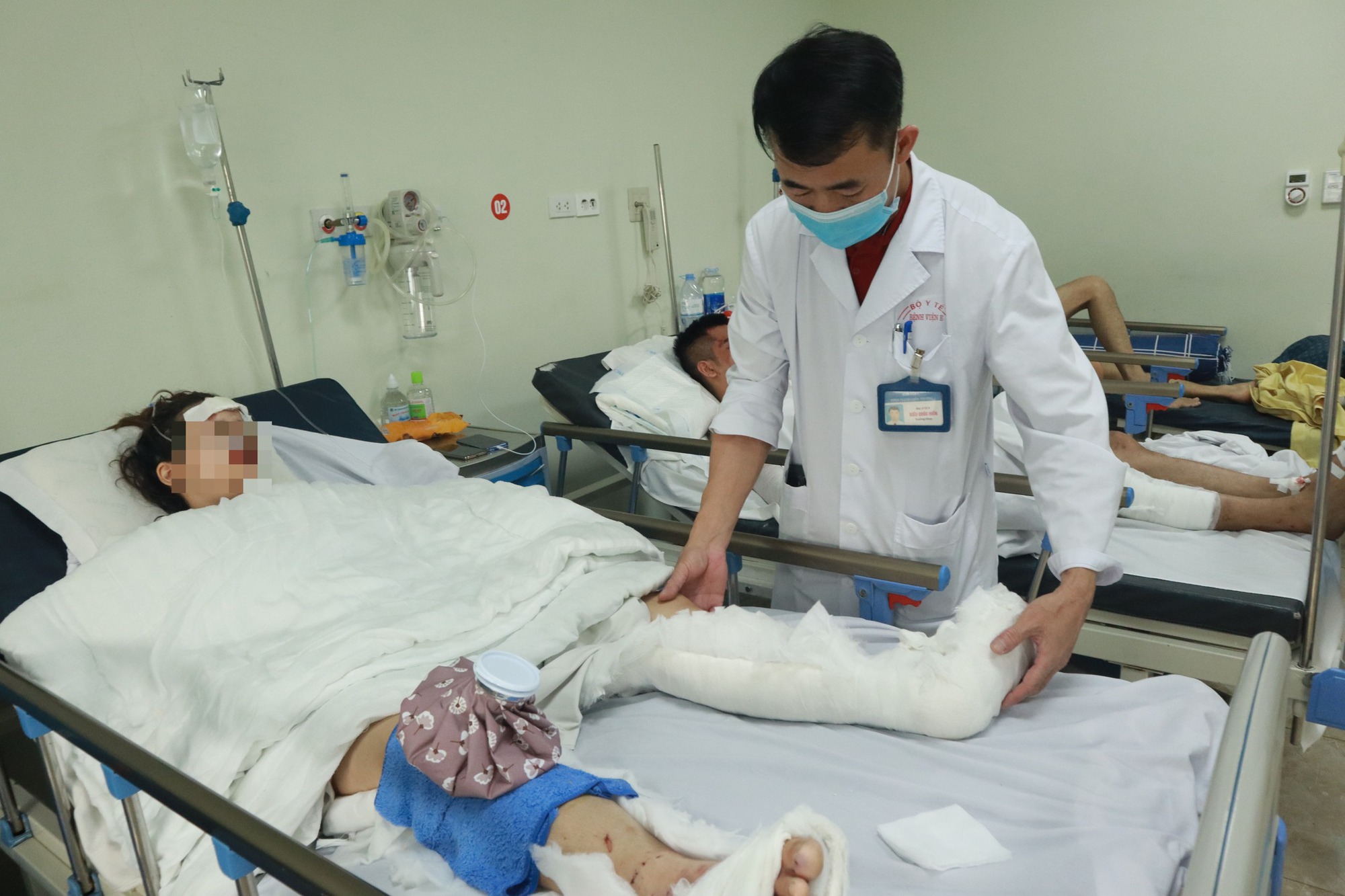 Vụ &quot;xe điên&quot; ở Võ Chí Công: Một nạn nhân tiên lượng rất nặng, khó phục hồi - Ảnh 3.