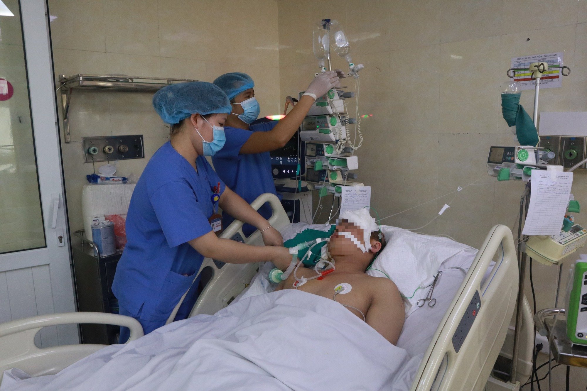 Vụ &quot;xe điên&quot; ở Võ Chí Công: Một nạn nhân tiên lượng rất nặng, khó phục hồi - Ảnh 1.