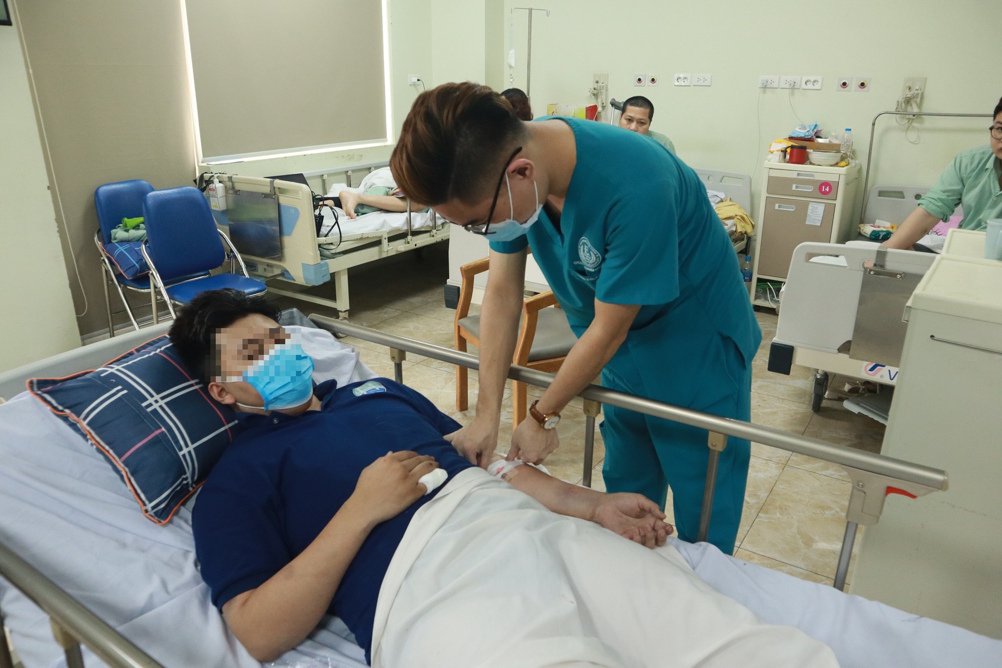Vụ &quot;xe điên&quot; ở Võ Chí Công: Một nạn nhân tiên lượng rất nặng, khó phục hồi - Ảnh 6.