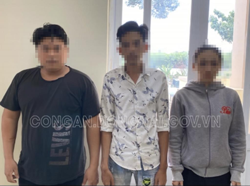 Bắt quả tang đôi nam nữ đang mua bán dâm trong cơ sở xông hơi massage - Ảnh 1.