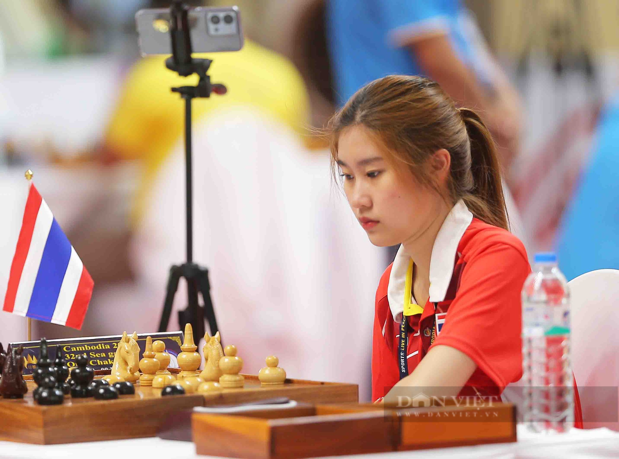Cận cảnh nhan sắc hotgirl cờ ốc tại SEA Games 32 khiến cánh mày râu quên lối về - Ảnh 2.