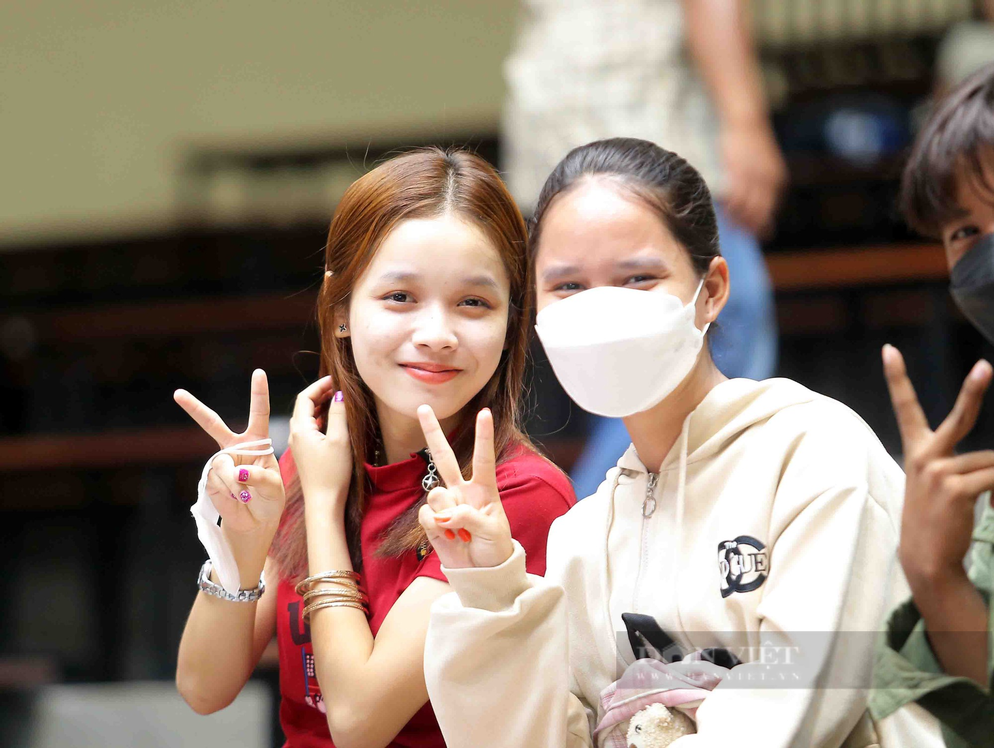 Cận cảnh nhan sắc hotgirl cờ ốc tại SEA Games 32 khiến cánh mày râu quên lối về - Ảnh 10.