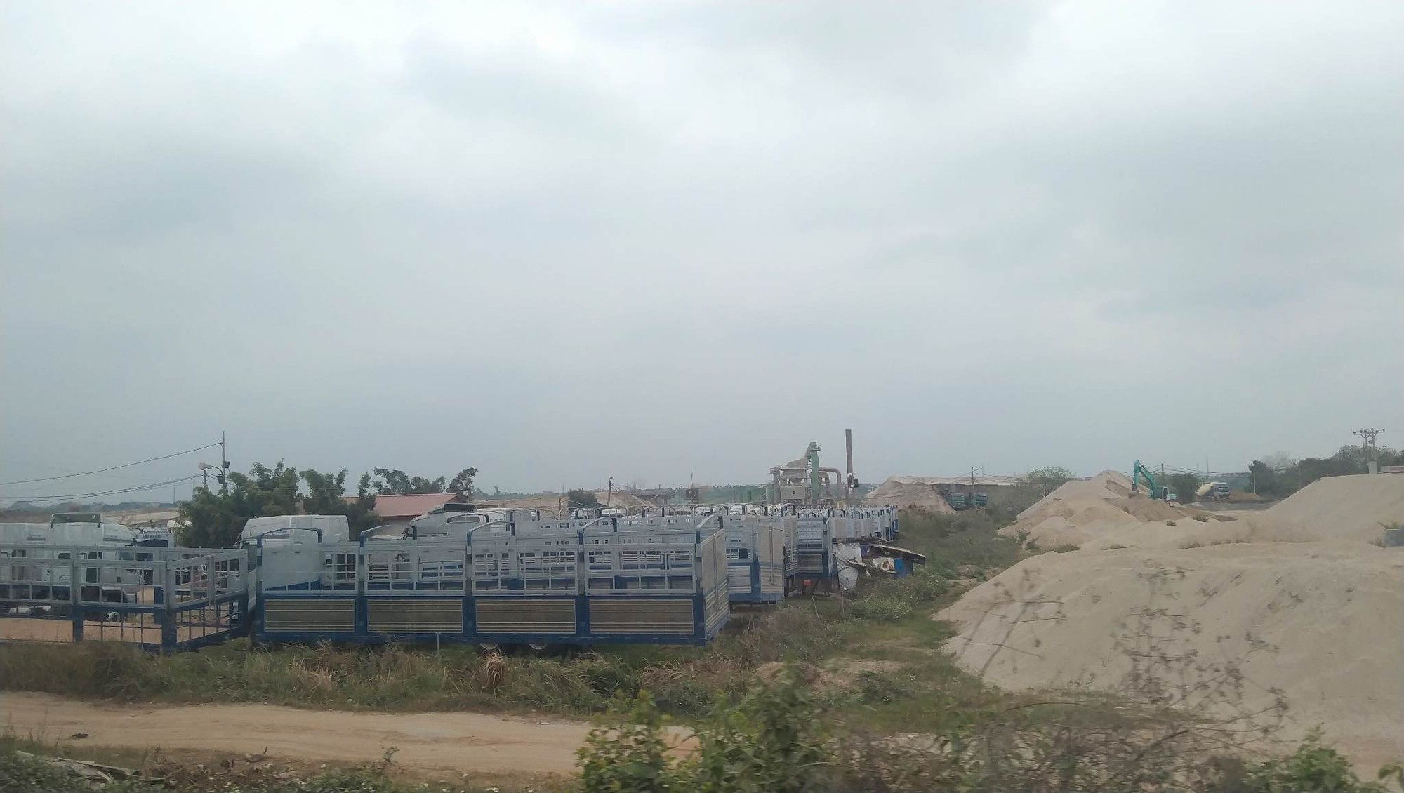 Tiếp tục chính sách miễn, giảm tiền thuê đất cho doanh nghiệp - Ảnh 2.