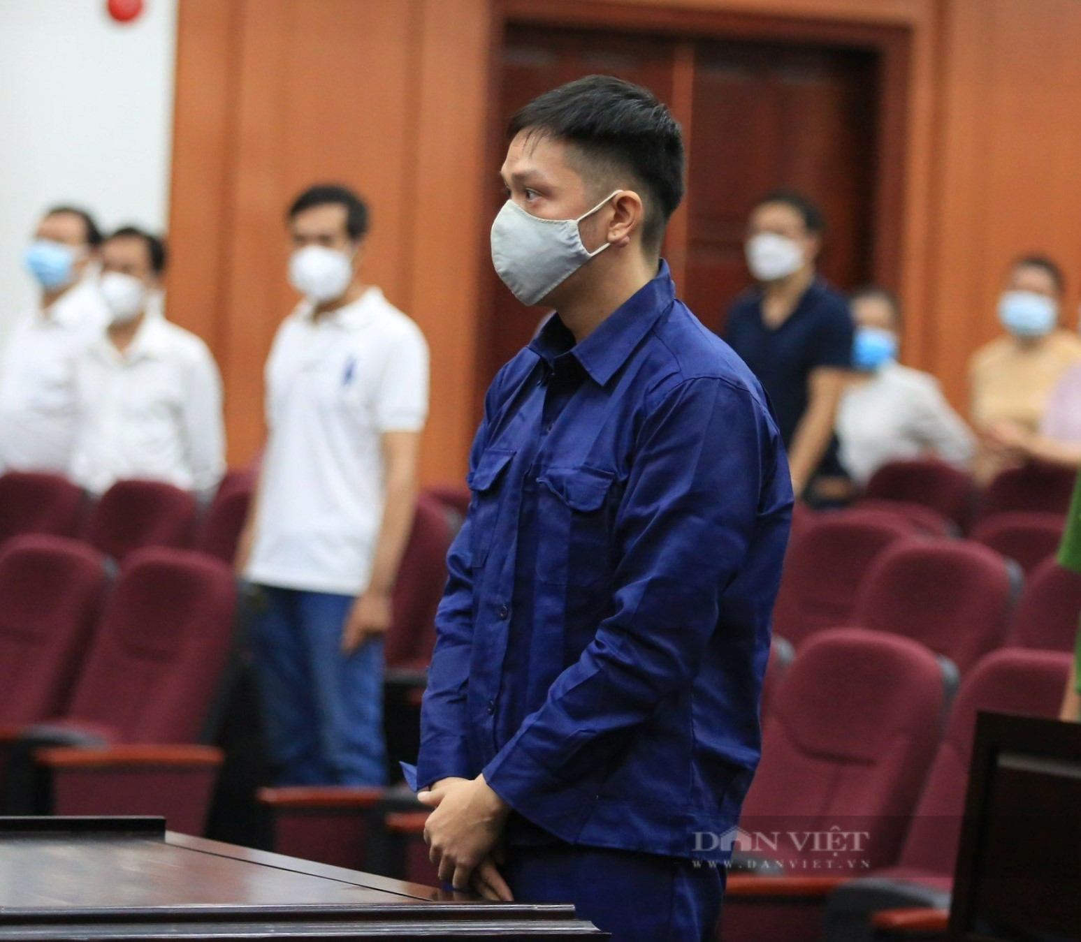 Tuyên án vụ án &quot;dì ghẻ&quot; bạo hành bé 8 tuổi tử vong ở TP.HCM: Nguyễn Kim Trung Thái lãnh 8 năm tù   - Ảnh 2.