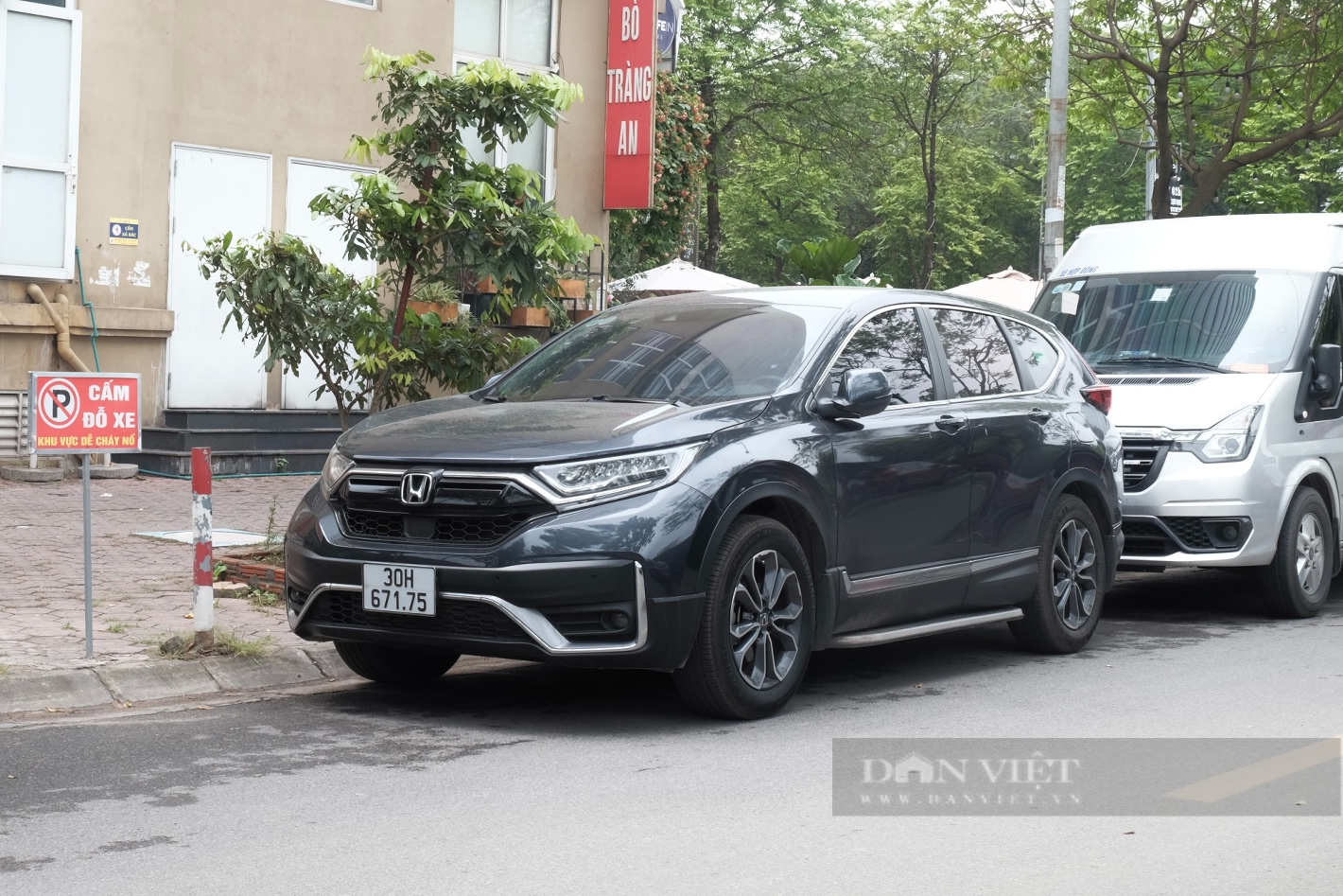 Nhiều vi phạm trật tự đô thị ở phường Dịch Vọng (Cầu Giấy - Hà Nội) chưa được xử lý - Ảnh 6.