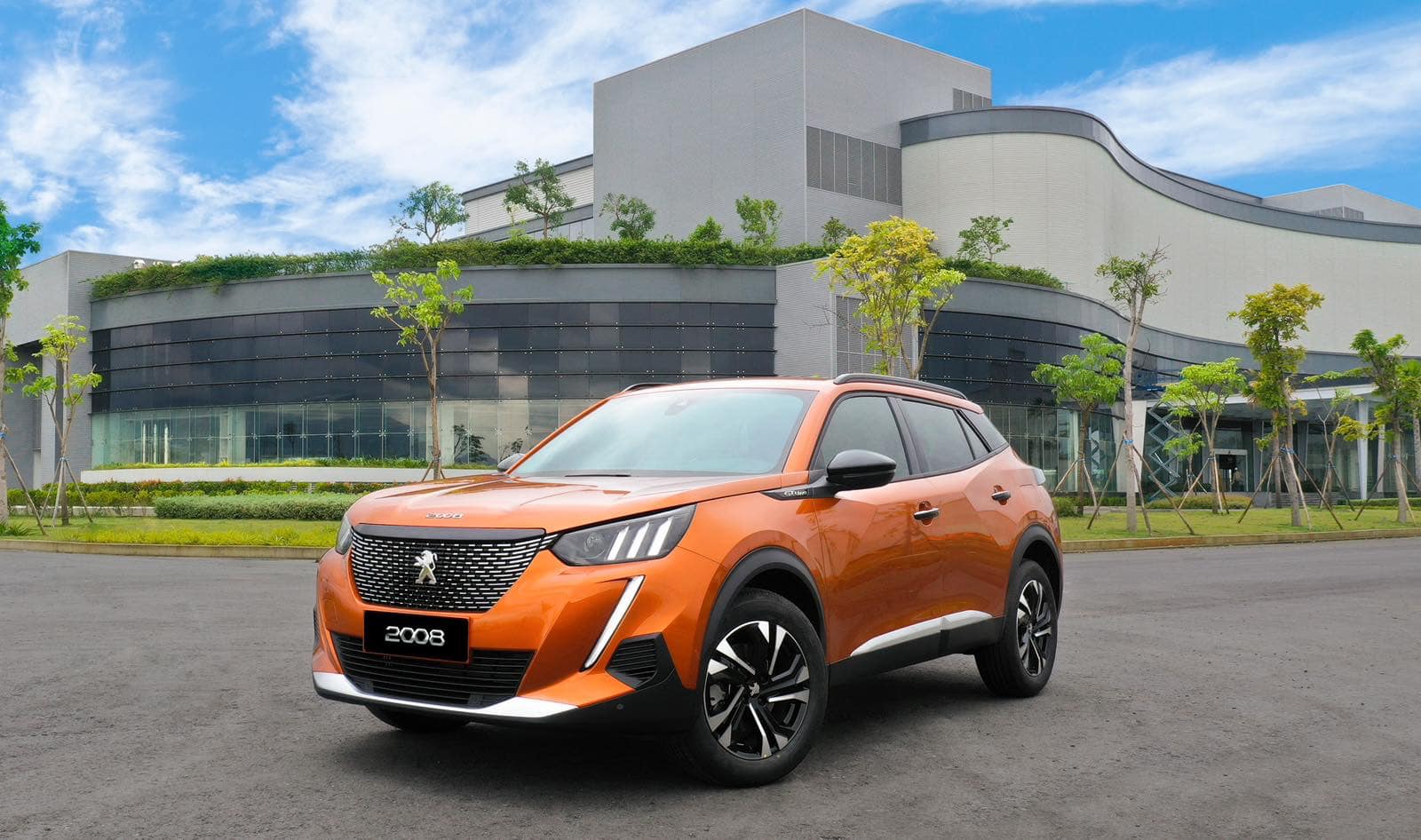 THACO tặng xe Peugeot 2008 trị giá gần 1 tỷ đồng cho vận động viên Nguyễn Thị Oanh  - Ảnh 2.