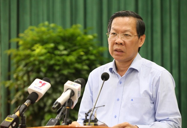 Bộ trưởng Kế hoạch và Đầu tư phản ánh 'gửi nhiều văn bản hỏi', Chủ tịch TPHCM nói gì? - Ảnh 1.