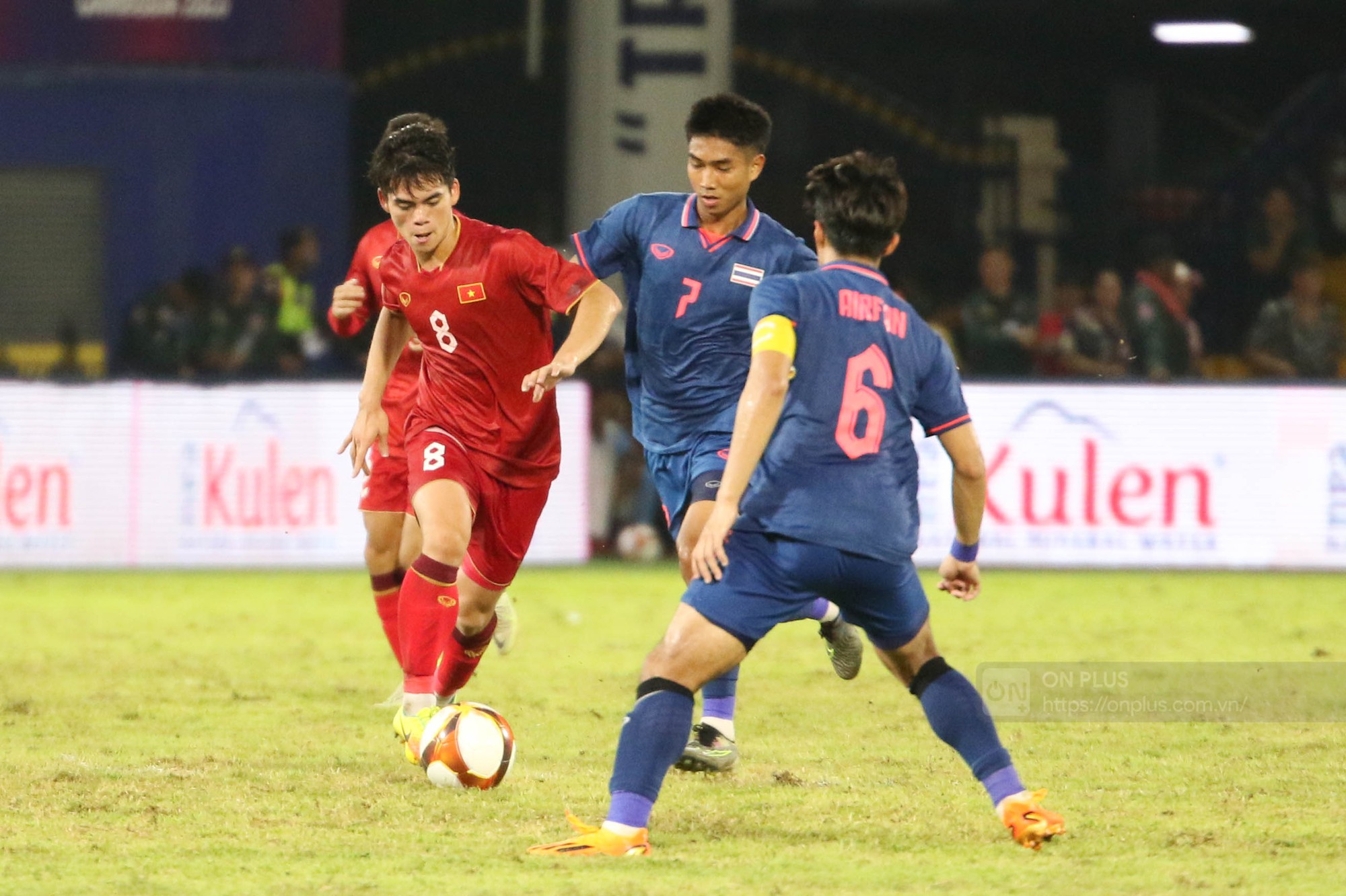 HLV U22 Indonesia do thám U22 Việt Nam, gặp sự cố khó đỡ - Ảnh 9.