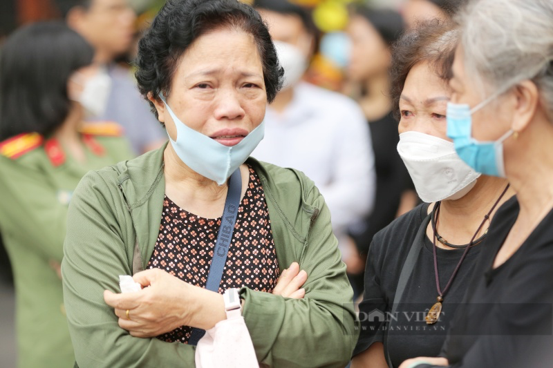 Tận cùng nỗi đau đám tang 4 bà cháu tử vong thương tâm sau hoả hoạn ở Hà Nội - Ảnh 5.