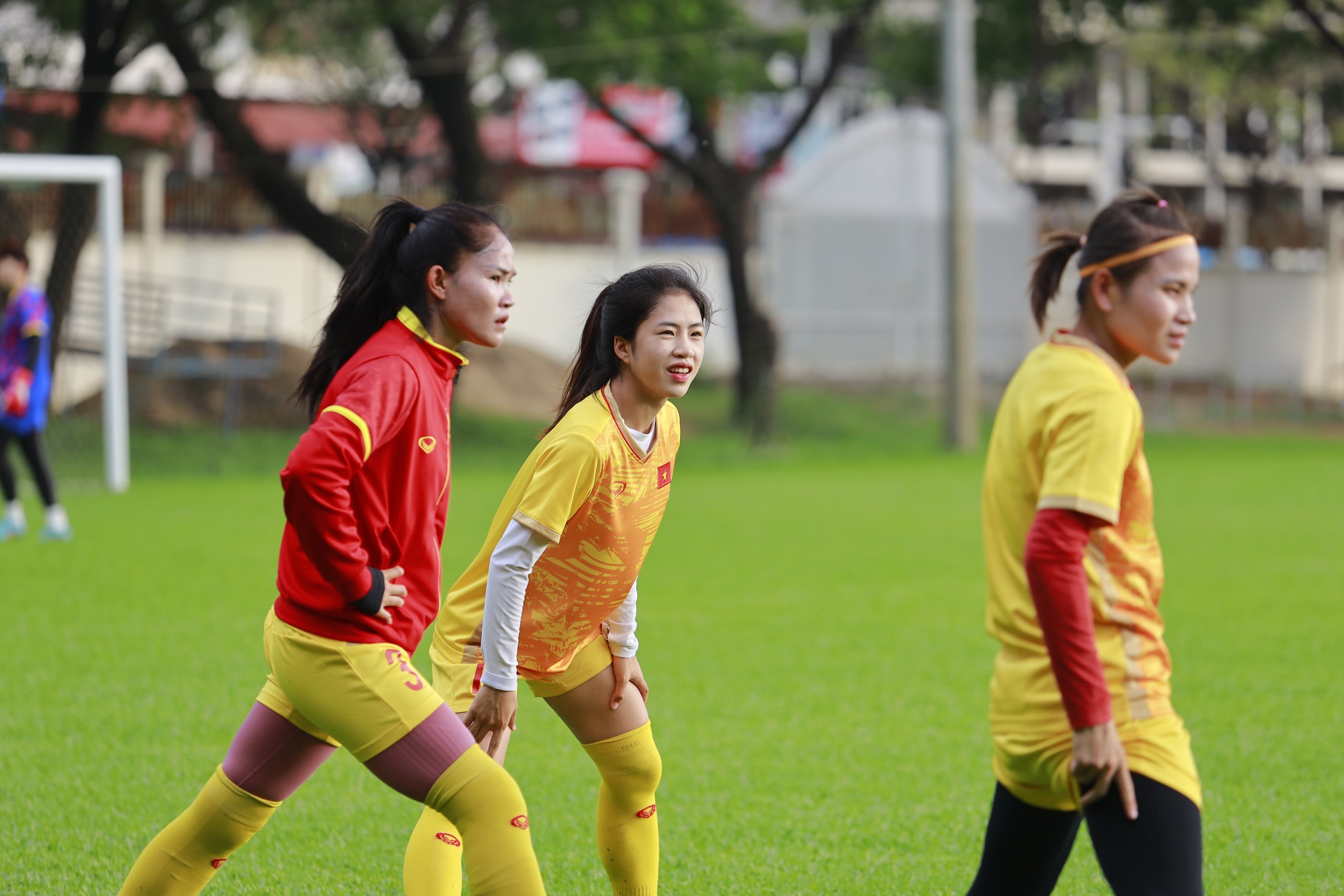 Tiền vệ Nguyễn Thị Tuyết Dung nói gì về thất bại của U22 Việt Nam? - Ảnh 2.