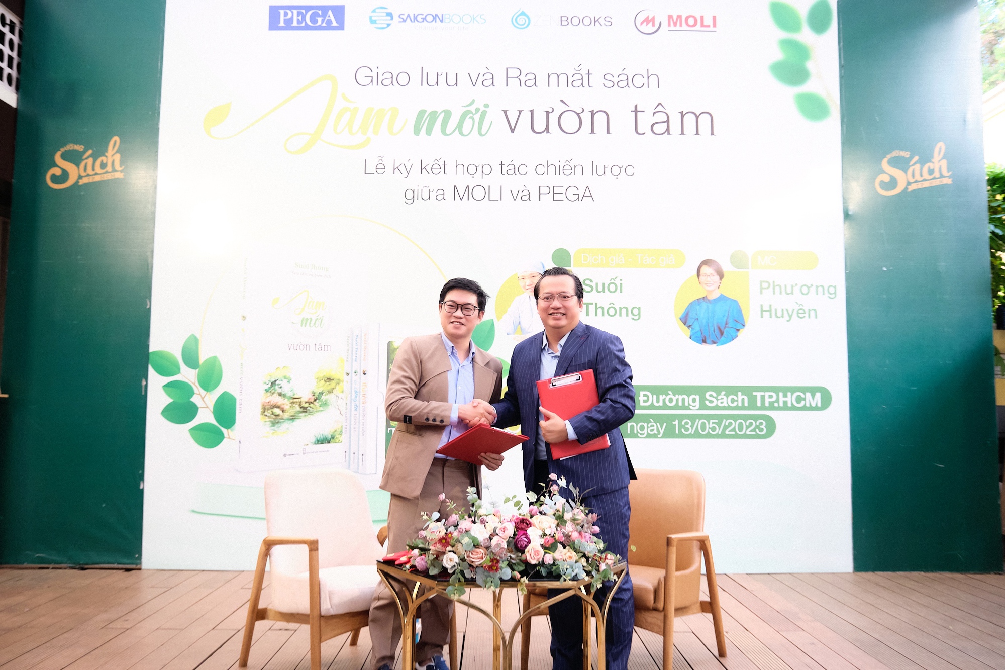MC Nguyên Khang: &quot;Làm mới vườn tâm&quot; của sư cô Suối Thông sẽ giúp chữa lành tâm hồn người đọc - Ảnh 6.