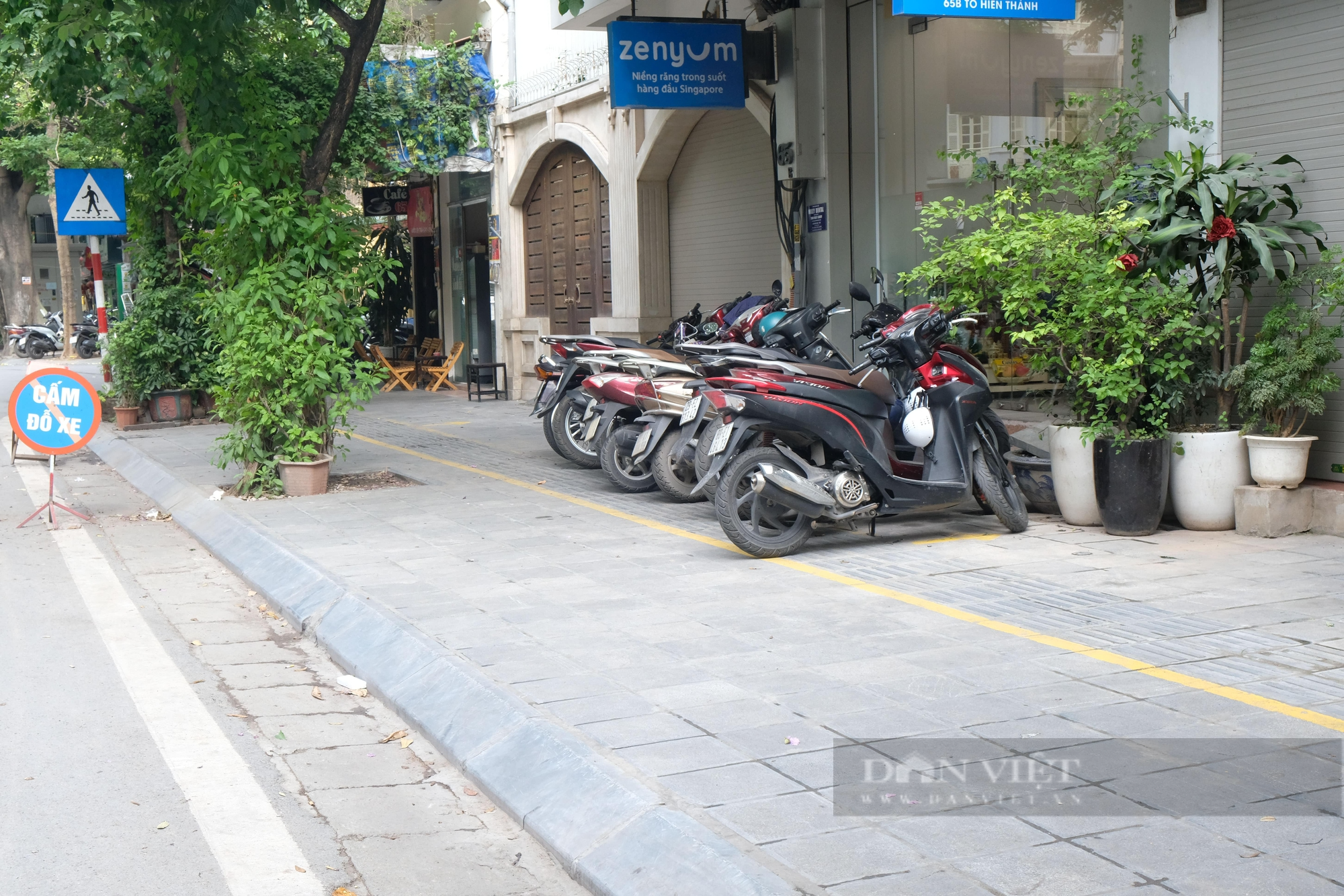 Tuyến phố hiếm hỏi có vỉa hè thông thoáng trên địa bàn quận Hai Bà Trưng - Ảnh 9.