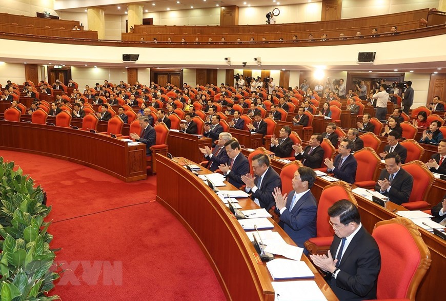 Lấy phiếu tín nhiệm Ủy viên Bộ Chính trị, Ban Bí thư: Giám sát chặt để tránh &quot;anh giúp tôi thì tôi giúp anh&quot; - Ảnh 3.