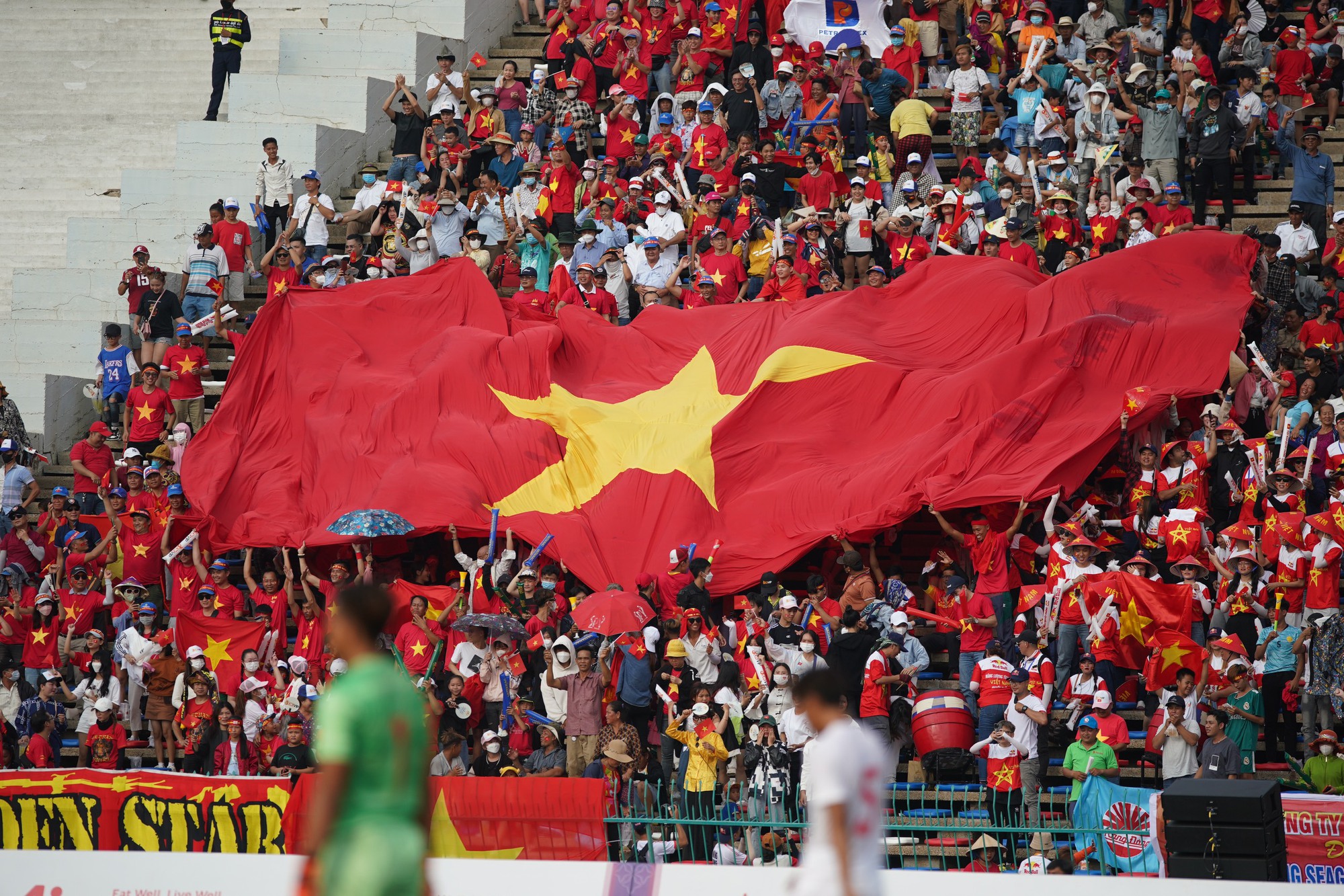 Thắng thuyết phục U22 Myanmar, U22 Việt Nam giành HCĐ SEA Games 32 - Ảnh 2.