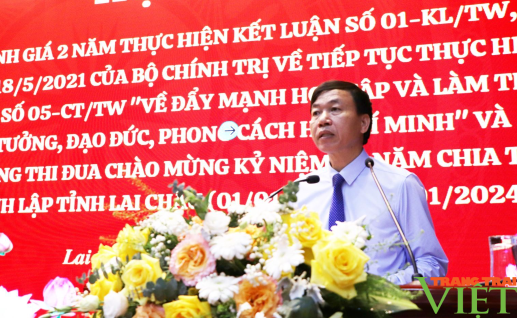 Lai Châu: Phát động thi đua chào mừng kỷ niệm 20 năm chia tách, thành lập tỉnh - Ảnh 4. Lai Châu: Phát động thi đua chào mừng kỷ niệm 20 năm chia tách, thành lập tỉnh - Ảnh 4.
