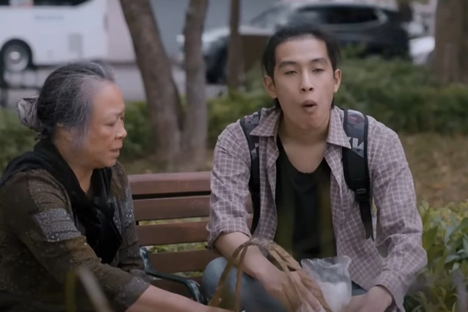 Khán giả phim &quot;Cuộc đời vẫn đẹp sao&quot; bất ngờ phản ứng trái chiều vì một nhân vật chiếm sóng quá nhiều - Ảnh 6.