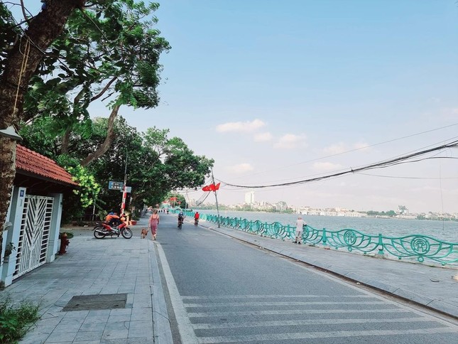 Bí ẩn chủ nhân 5 biệt thự Tây Hồ rao bán gần 28 triệu USD ảnh 2
