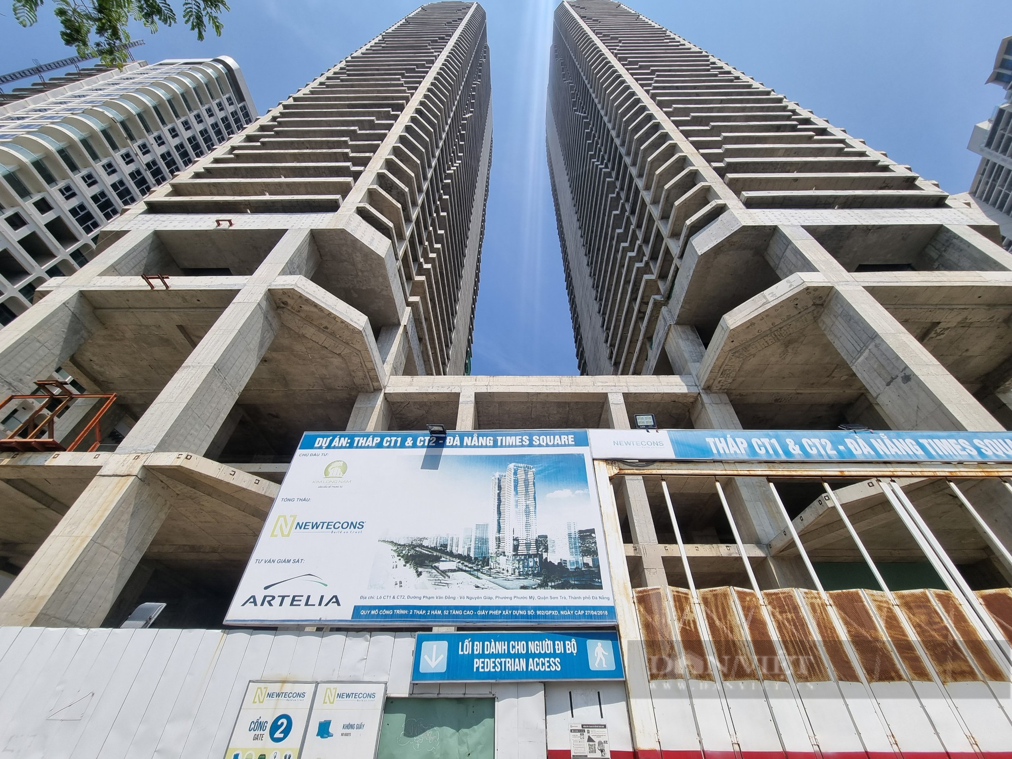 Toàn cảnh bốn toà tháp tại dự án Times Square Đà Nẵng 2.500 tỷ đồng chuyển từ condotel thành chung cư - Ảnh 1.