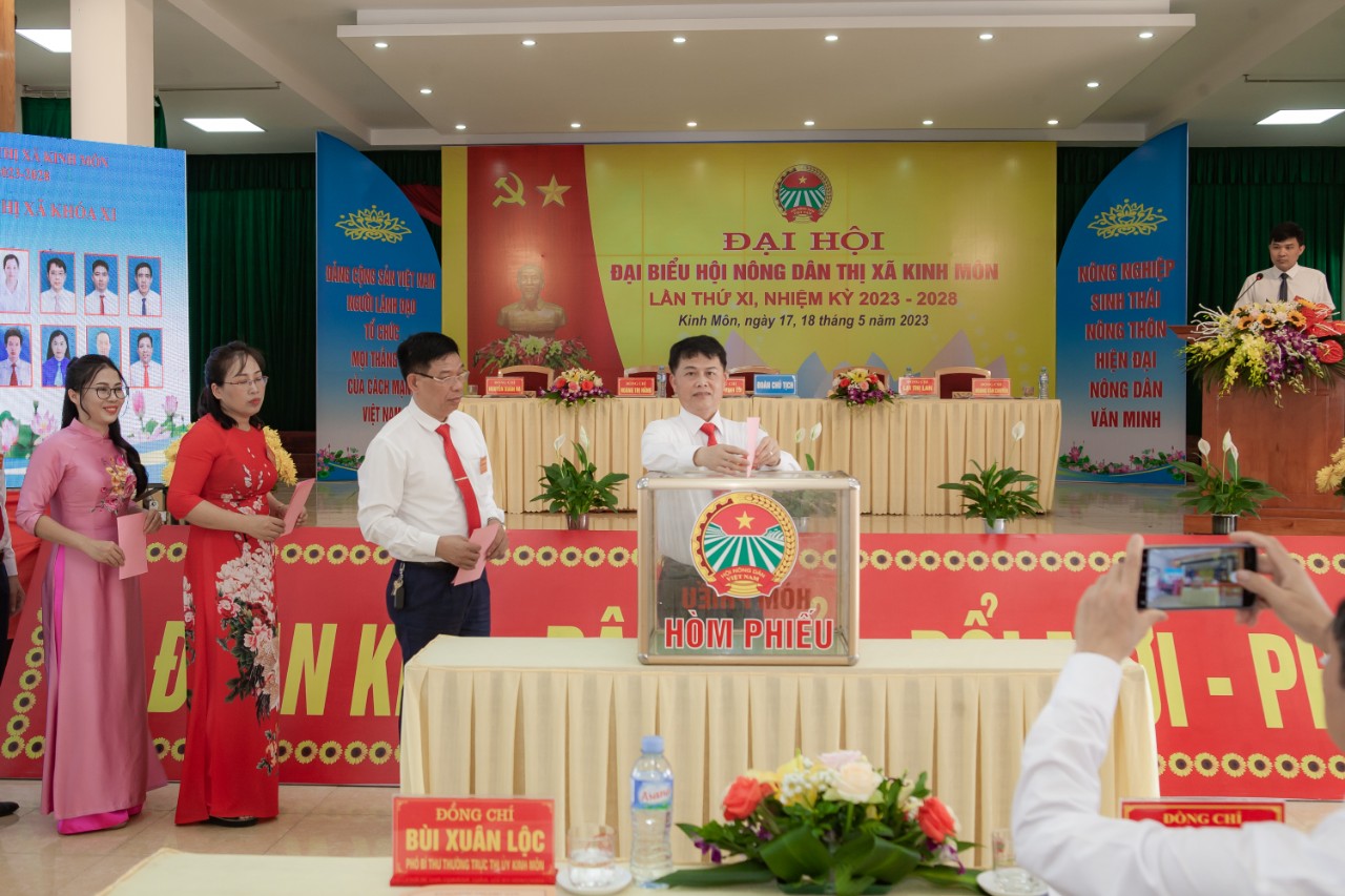 Hải Dương: Đại hội đại biểu Hội Nông dân thị xã Kinh Môn, ông Hoàng Minh Côi tái đắc cử Chủ tịch Hội - Ảnh 1.