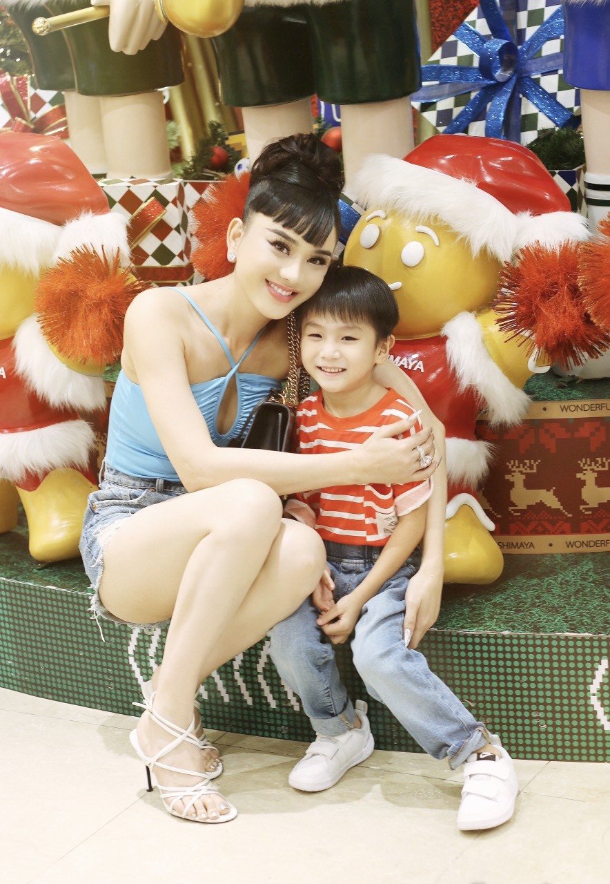 Cuộc sống hiện tại của 3 người đẹp chuyển giới đình đám nhất trong làng nhạc Việt - Ảnh 2.