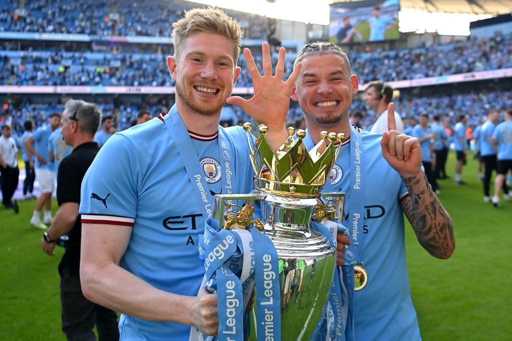Chùm ảnh: Man City đăng quang chức vô địch Premier League 2022/23 - Ảnh 15.
