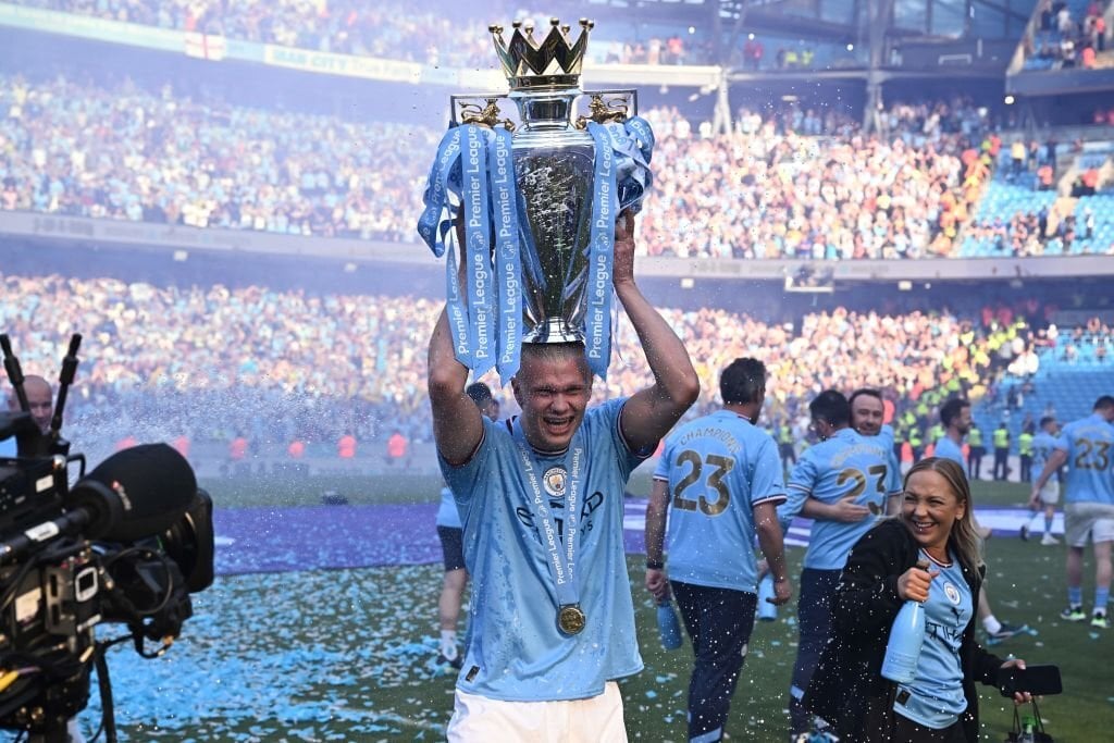 Chùm ảnh: Man City đăng quang chức vô địch Premier League 2022/23 - Ảnh 7.