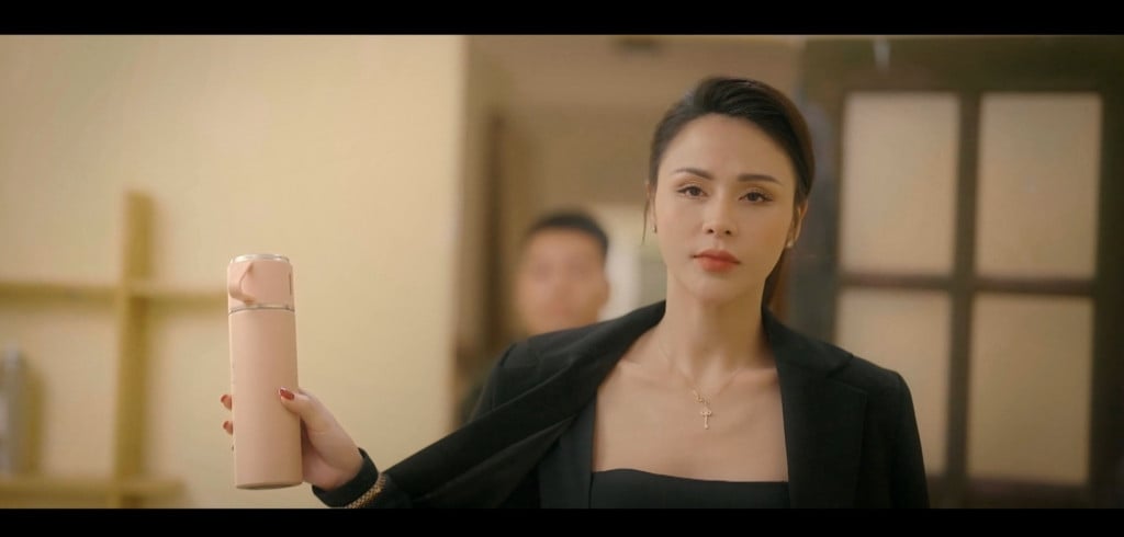 Nhan sắc của diễn viên Lương Thu Trang đã thay đổi như thế nào qua từng phim truyền hình? - Ảnh 2.