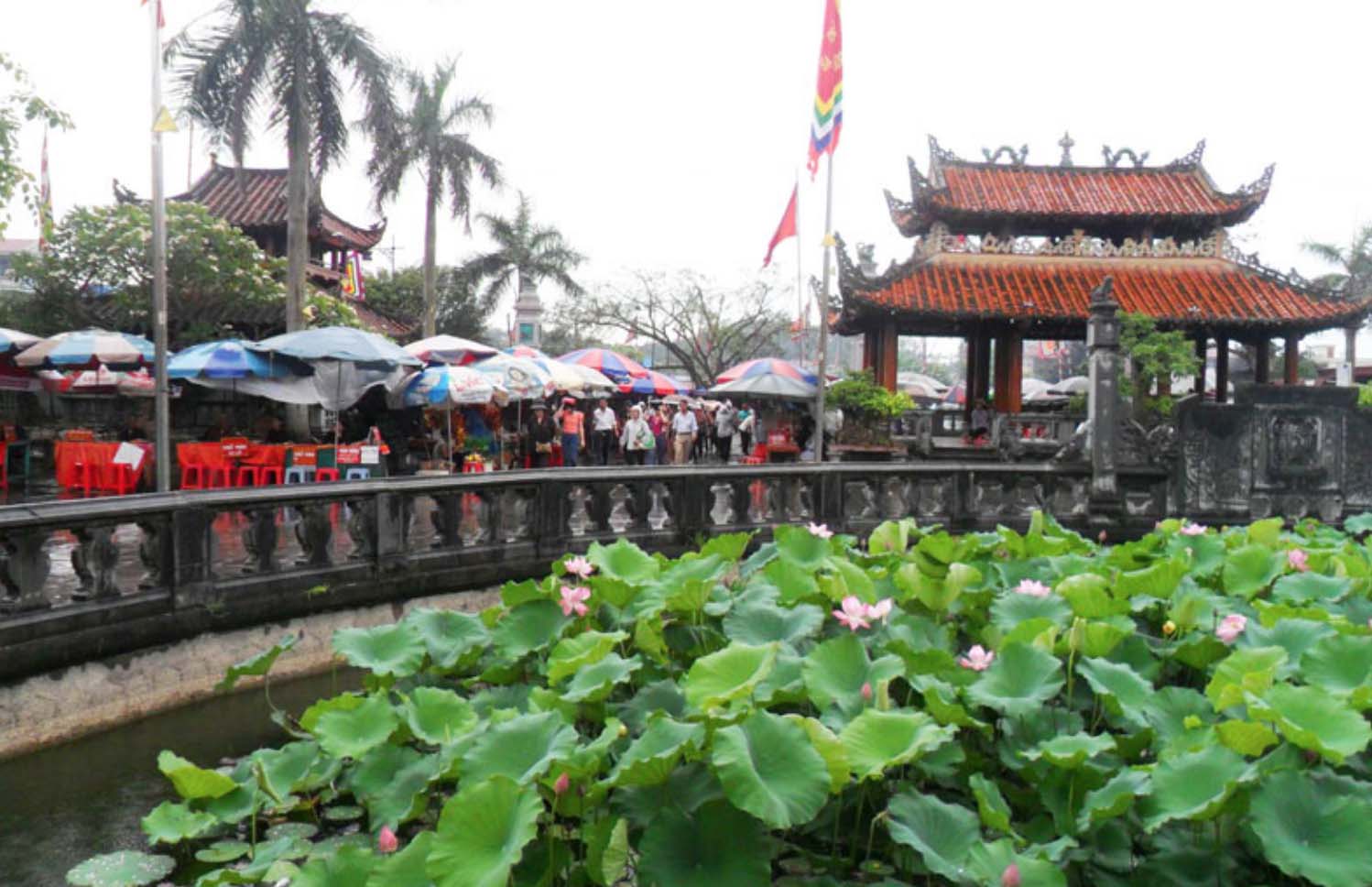 Top những điểm đến nổi tiếng, độc đáo, thú vị du khách nên ghé qua - Ảnh 7.