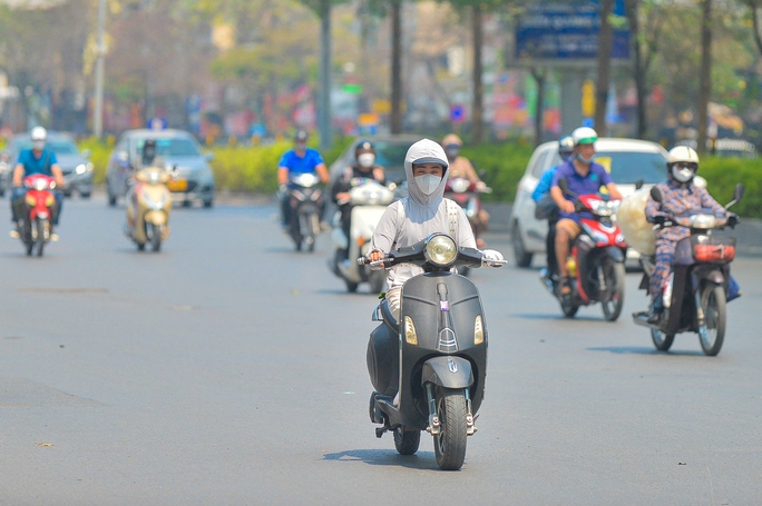 Cập nhật mới nhất: Không khí lạnh đang tràn về, miền Bắc lại sắp hứng mưa to, gió lớn - Ảnh 2.