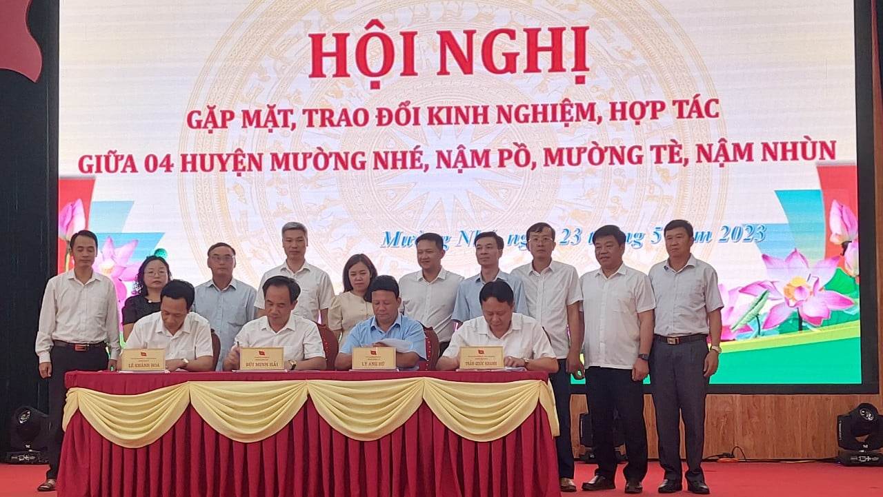 4 huyện nghèo của hai tỉnh: Điện Biên và Lai Châu ký kết hợp tác phát triển  - Ảnh 1.