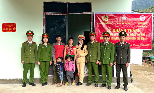 Người chiến sĩ trong lòng dân ở vùng biên Sơn La - Ảnh 3.
