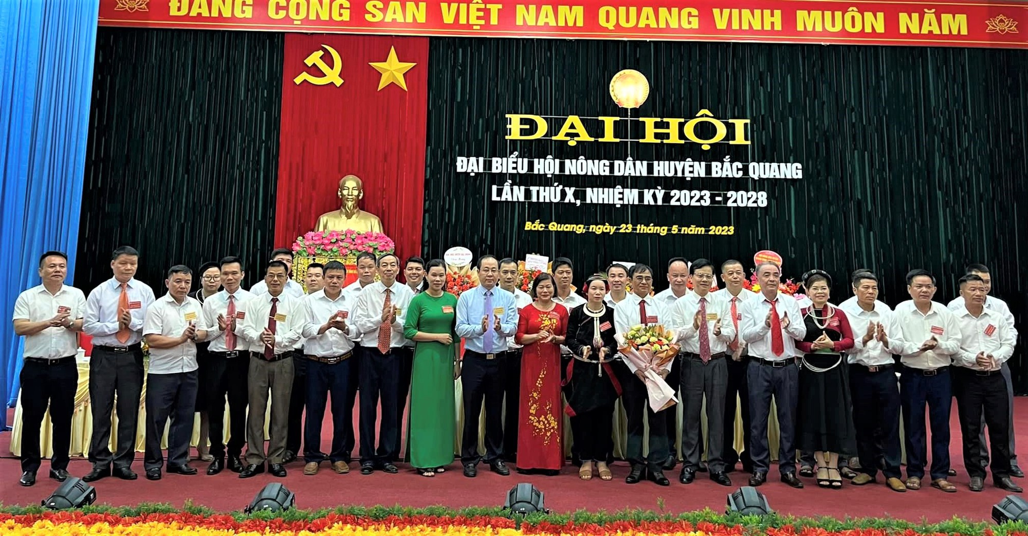 Đại hội Hội Nông dân huyện Bắc Quang (Hà Giang): Trong 5 năm số hộ thu nhập trên 1 tỷ đồng/năm tăng 3 lần - Ảnh 3.