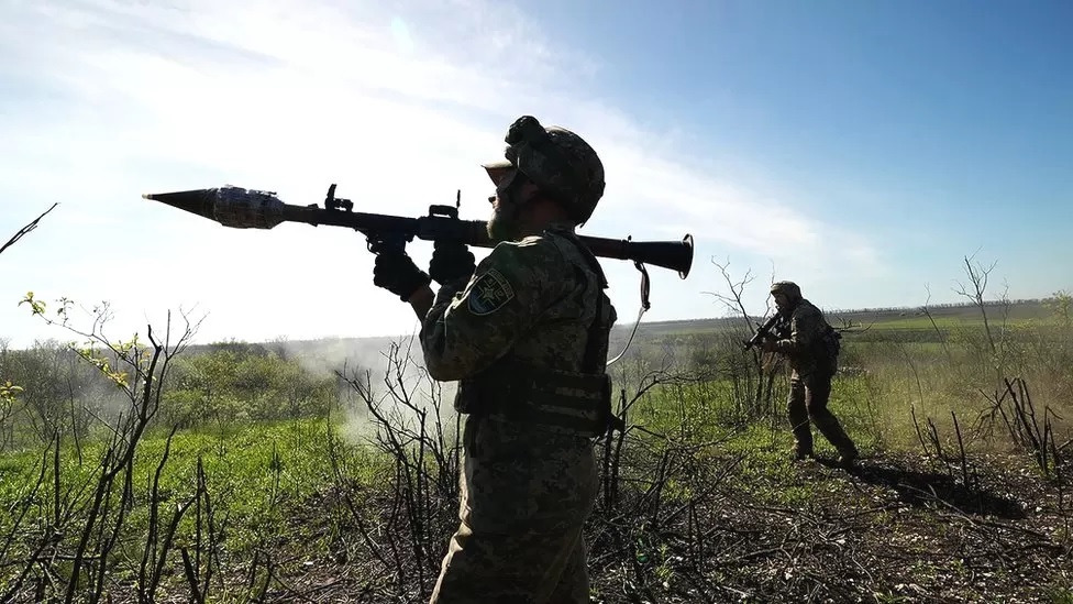Thủ tướng nước châu Âu này thẳng thừng tuyên bố 'sát muối' Ukraine, kêu gọi Kiev đàm phán hòa bình với Nga - Ảnh 1.