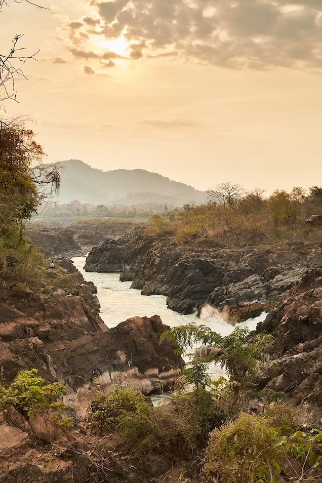 Cuộc sống bên bờ sông Mekong ở Lào đẹp và bình dị đến bất ngờ - Ảnh 11.