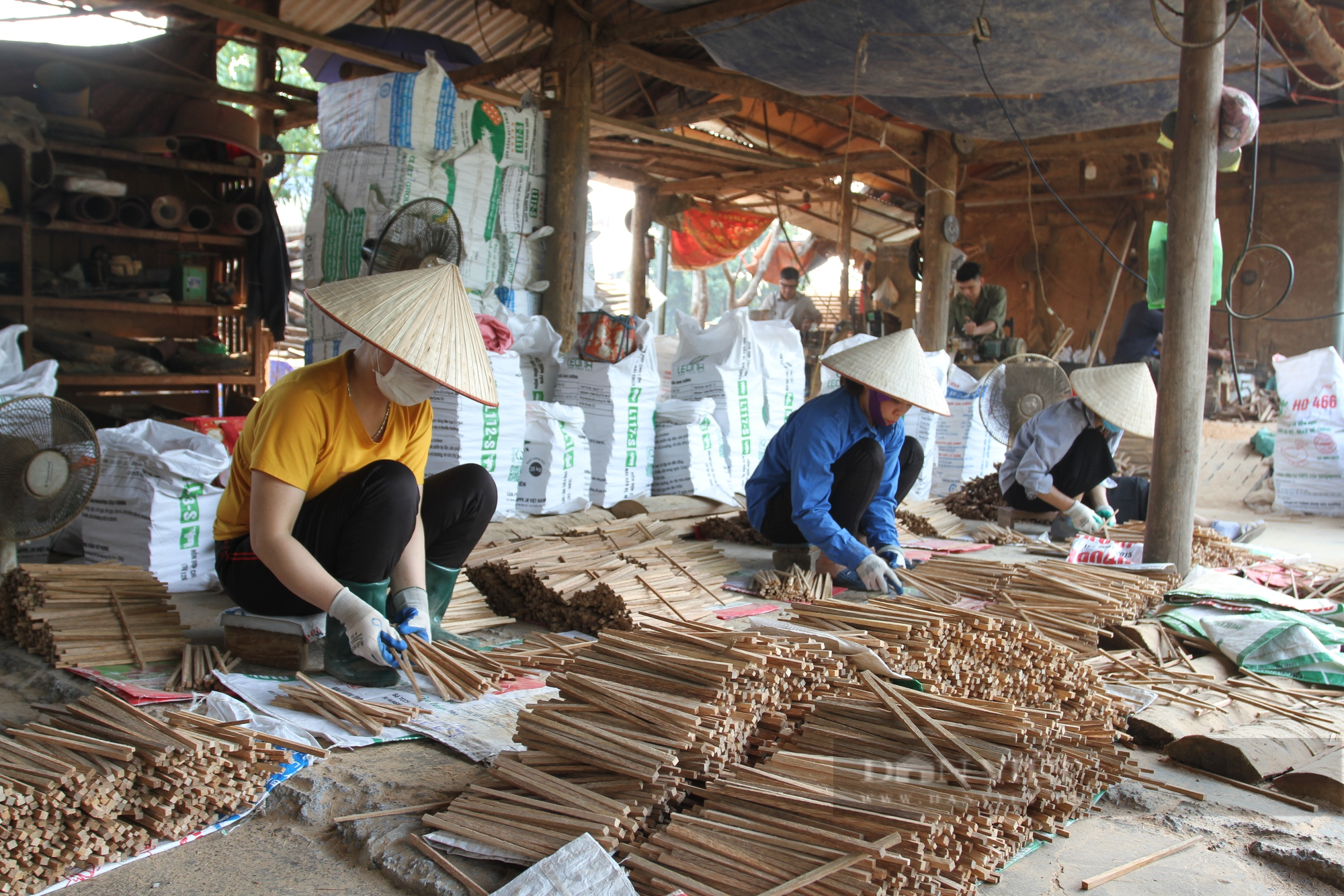 Thái Nguyên có 2 huyện đăng ký, phấn đấu đạt chuẩn nông thôn mới - Ảnh 3.