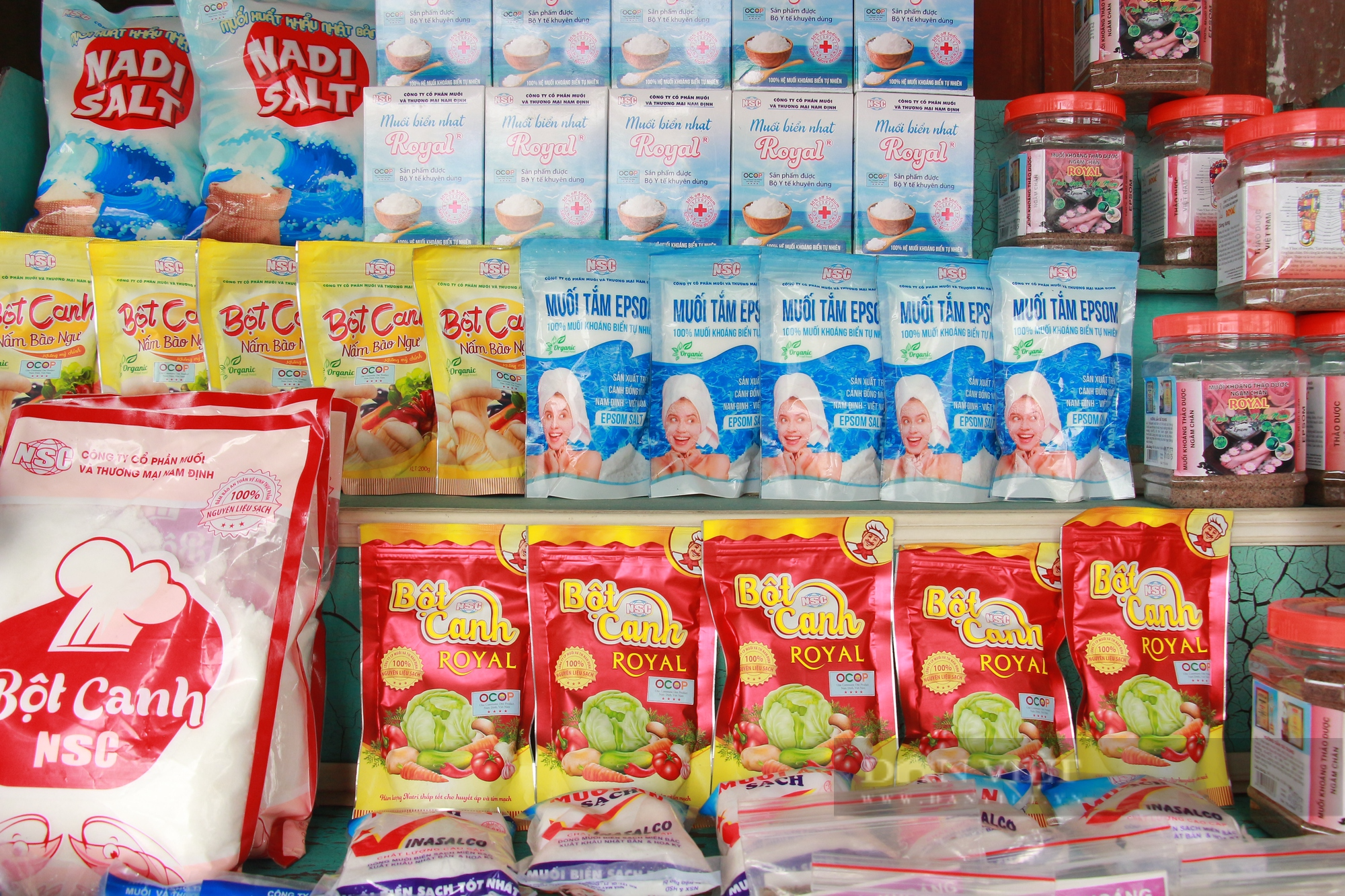 Sản phẩm OCOP Nam Định &quot;xuất ngoại&quot;: Muối sạch Nam Định &quot;bay&quot; sang đất nước mọc trời mọc (Bài 1) - Ảnh 3.