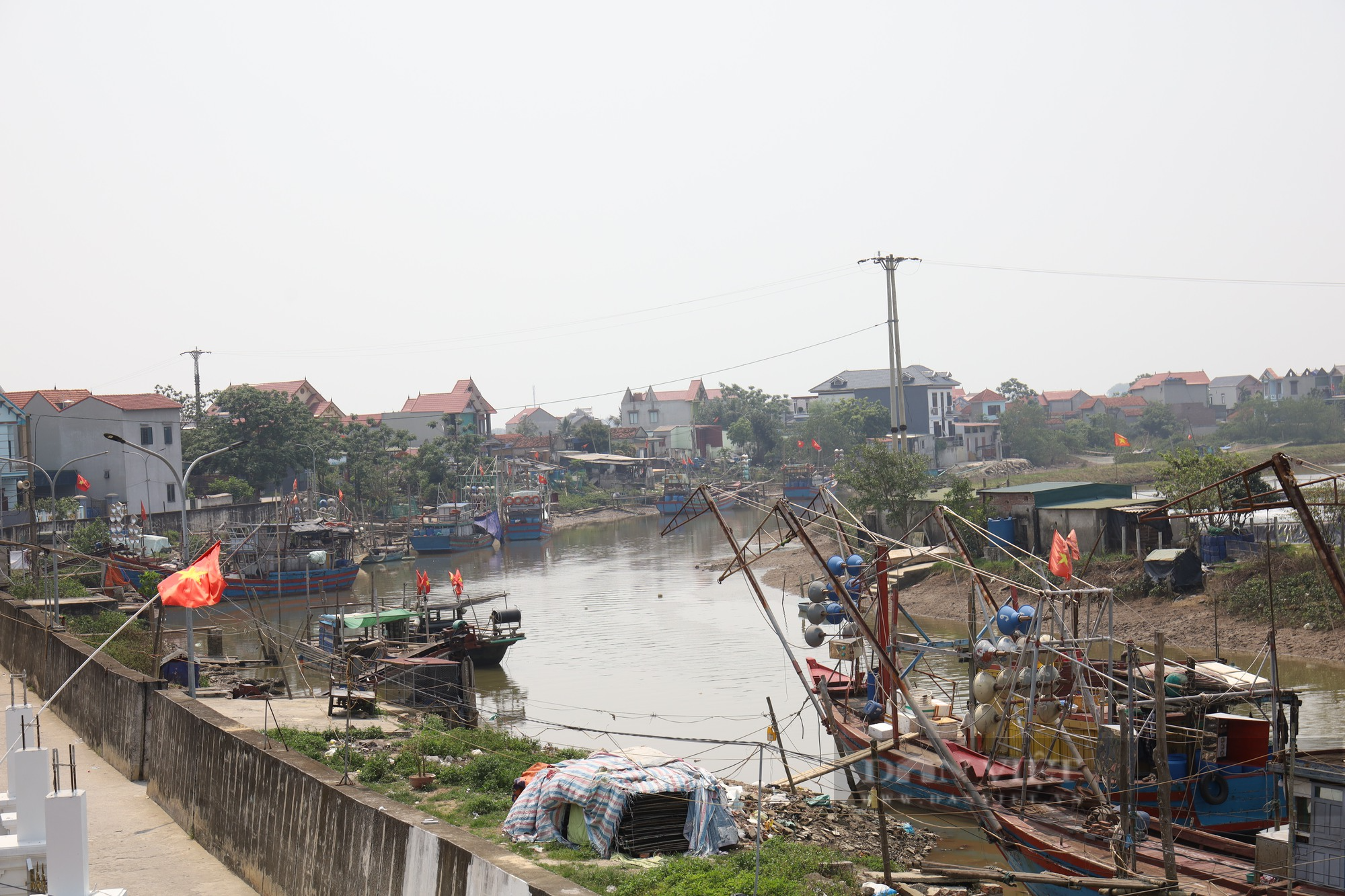 Nước mắt nghề bám biển  - Ảnh 6.