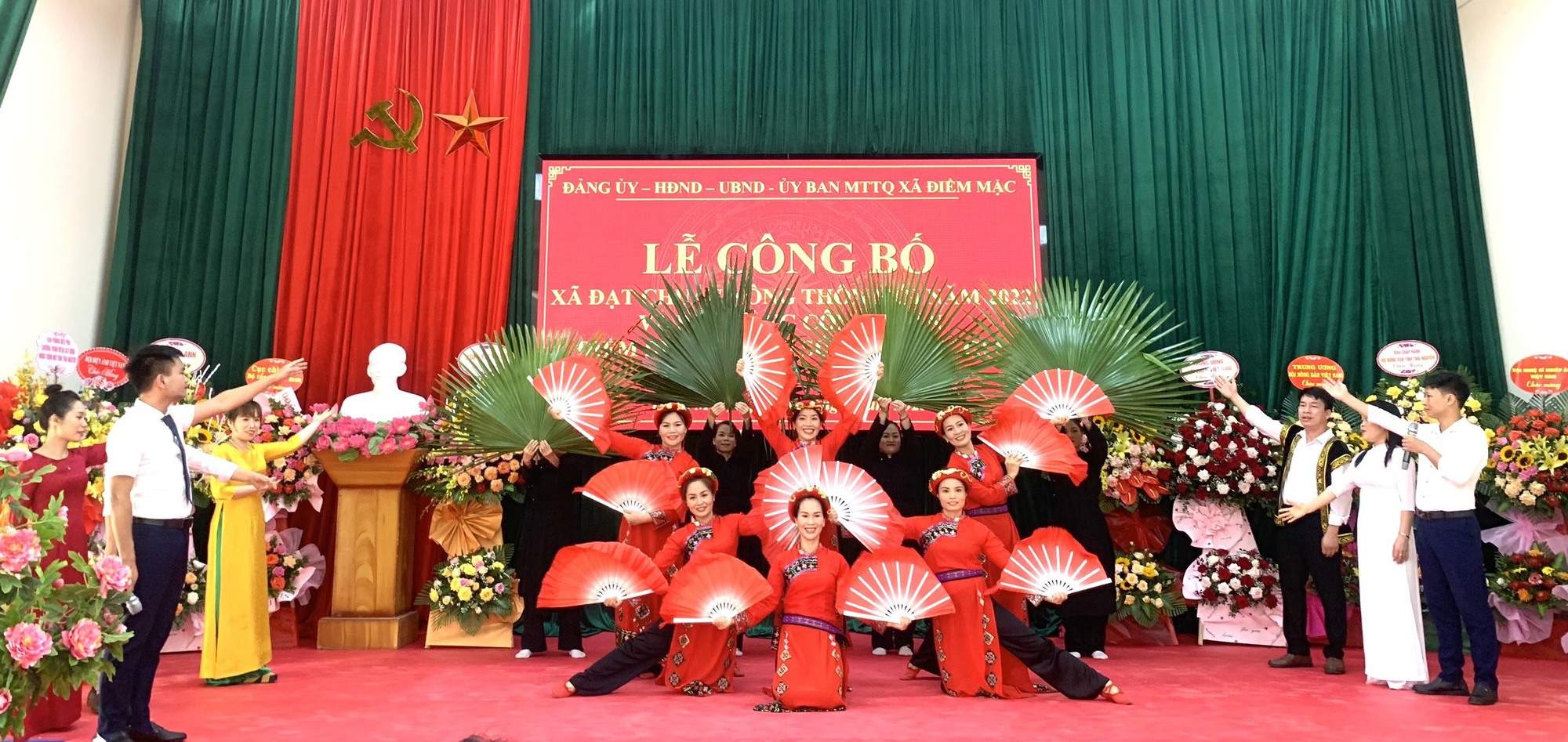 Thái Nguyên: Lễ công bố xã Điềm Mặc đạt chuẩn nông thôn mới, đón bằng công nhận điểm di tích lịch sử cấp Quốc gia - Ảnh 2.