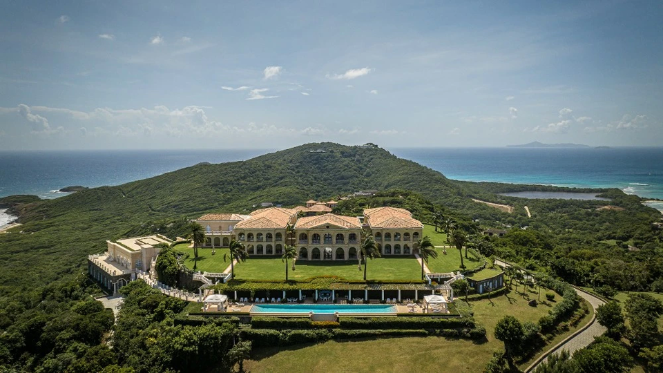 Toàn cảnh dinh thự gần 200 triệu USD, đắt giá nhất vùng Caribbean - Ảnh 1.