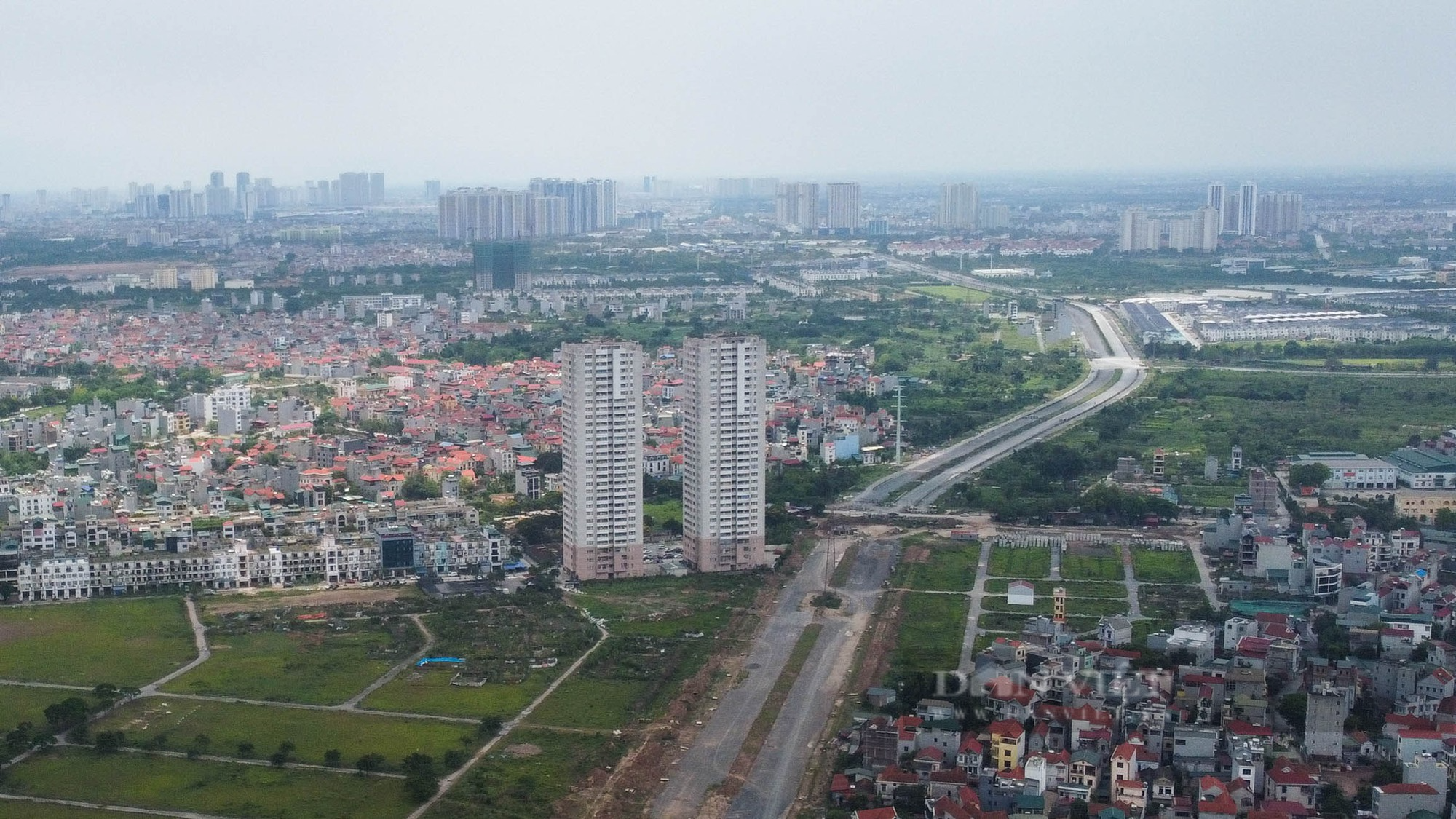 Ảnh ấn tượng tuần: Hải quân Trung Quốc thăm Đà Nẵng và &quot;kho vàng lộ thiên&quot; ở Hà Nội - Ảnh 4.