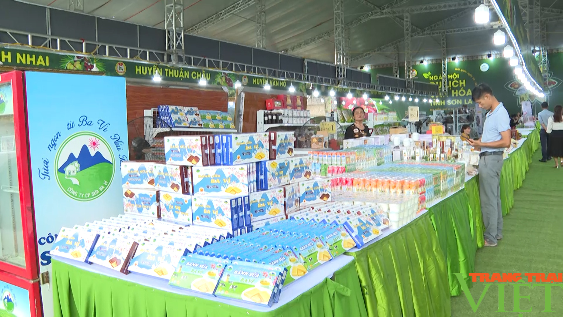 Đẩy mạnh quảng bá, giới thiệu đặc sản các tỉnh Tây Bắc - Ảnh 4. Đẩy mạnh quảng bá, giới thiệu đặc sản các tỉnh Tây Bắc - Ảnh 4.