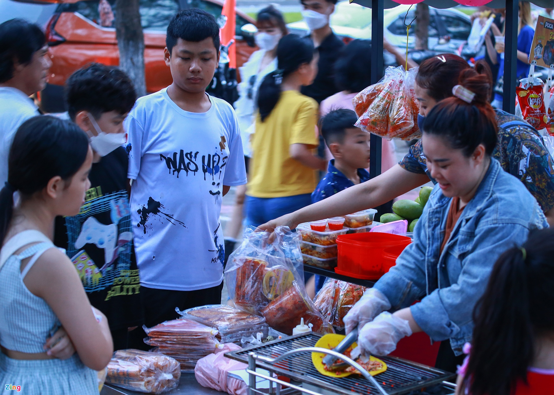 Đà Nẵng khai trương phố ăn vặt ven biển - Ảnh 7.