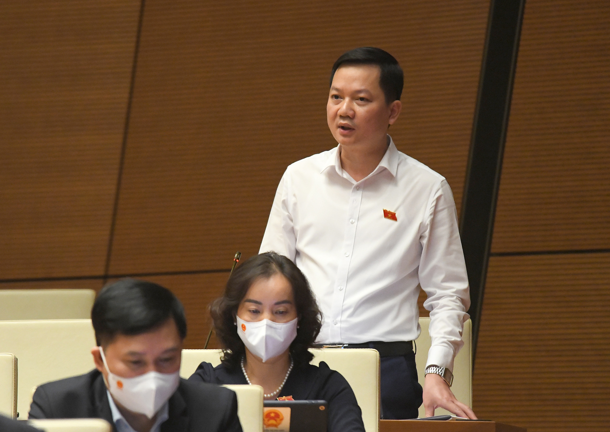 Đại biểu Trịnh Xuân An: Chờ được cơ quan Nhà nước giải quyết, doanh nghiệp đã "gần đất, xa trời"! - Ảnh 1. Đại biểu Trịnh Xuân An: Chờ được cơ quan Nhà nước giải quyết, doanh nghiệp đã "gần đất, xa trời"! - Ảnh 1.
