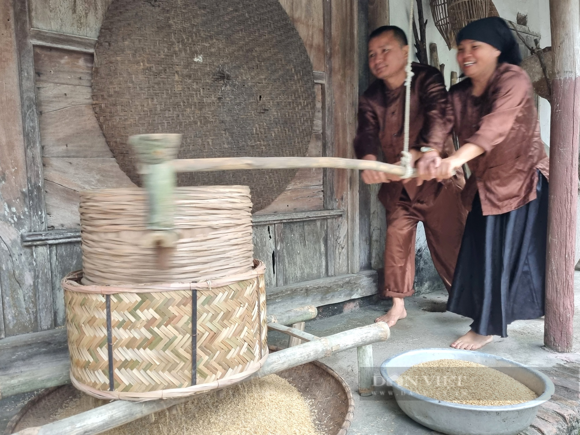 Giòn rụm bánh đa truyền thống Điềm Giang - Ảnh 3.