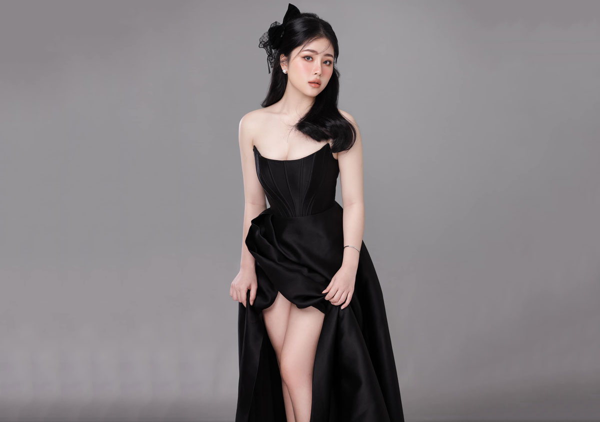 Ngắm nhan sắc bạn gái hot girl của Nguyễn Quốc Việt - Ảnh 17.