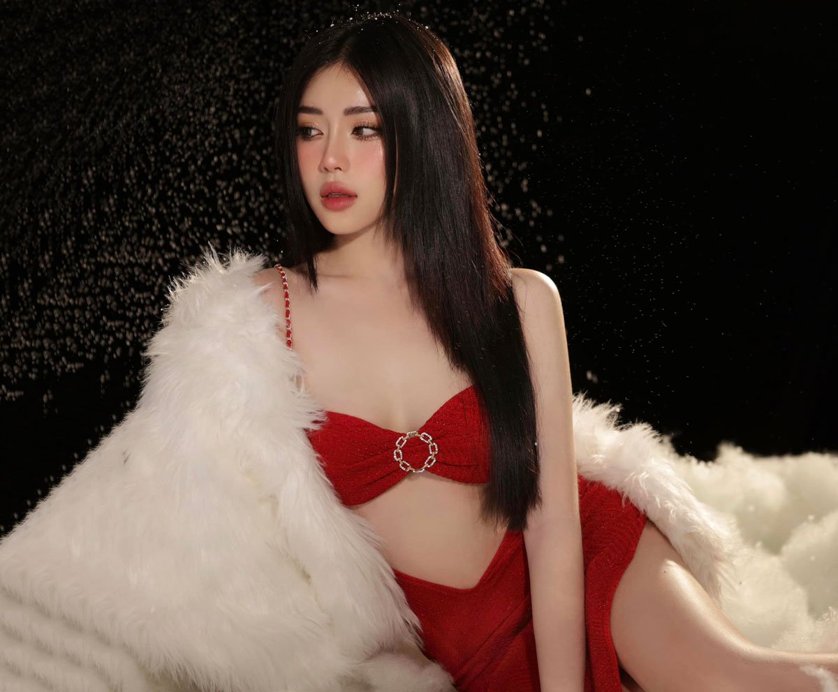 Ngắm nhan sắc bạn gái hot girl của Nguyễn Quốc Việt - Ảnh 18.